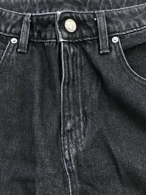 adidas（アディダス）adidas (アディダス) ファイヤーバード アディカラー デニム パンツ ブラック サイズ:SIZE 32の古着・服飾アイテム