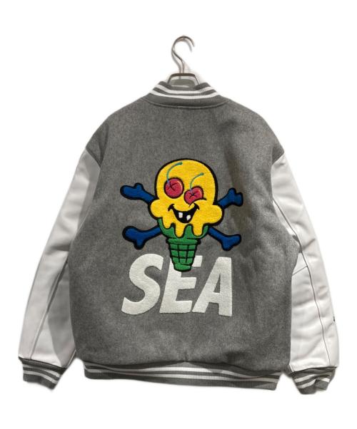 WIND AND SEA（ウィンダンシー）WIND AND SEA (ウィンダンシー) Ice Cream (アイスクリーム) VARSITY JACKET グレー×ホワイト サイズ:SIZE Lの古着・服飾アイテム