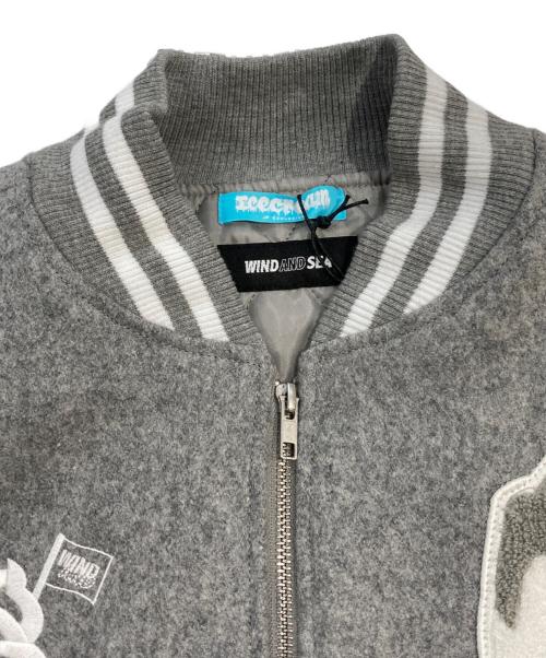 WIND AND SEA（ウィンダンシー）WIND AND SEA (ウィンダンシー) Ice Cream (アイスクリーム) VARSITY JACKET グレー×ホワイト サイズ:SIZE Lの古着・服飾アイテム