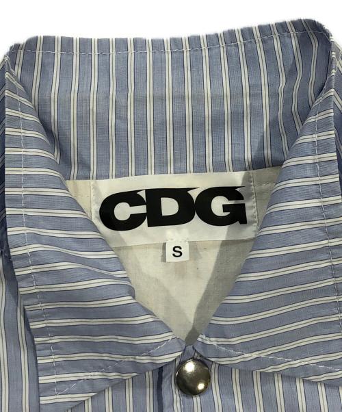 CDG（シーディージー）CDG (シーディージー) コーチジャケット ブルー サイズ:SIZE Sの古着・服飾アイテム