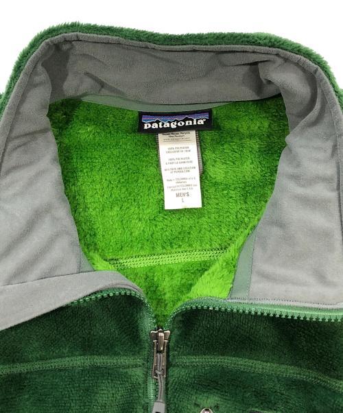 Patagonia（パタゴニア）Patagonia (パタゴニア) R4 POLARTECフリースジャケット グリーン サイズ:SIZE Lの古着・服飾アイテム