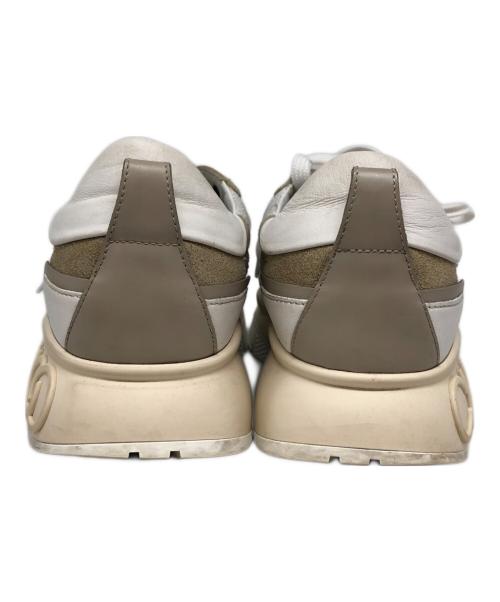JIMMY CHOO（ジミーチュウ）JIMMY CHOO (ジミーチュウ) レイン/チャンキースニーカー ベージュ サイズ:SIZE 41の古着・服飾アイテム
