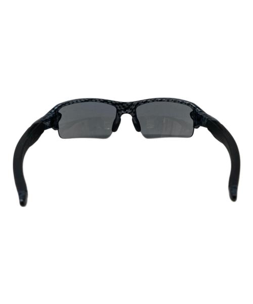 OAKLEY（オークリー）OAKLEY (オークリー) FLAK 2.0 サングラス グレー×ブラック サイズ:61☐12-133の古着・服飾アイテム
