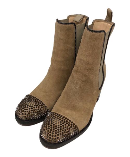 Christian Louboutin（クリスチャン・ルブタン）Christian Louboutin (クリスチャン・ルブタン) スパイクスタッズサイドゴアブーツ ベージュ サイズ:SIZE 40の古着・服飾アイテム