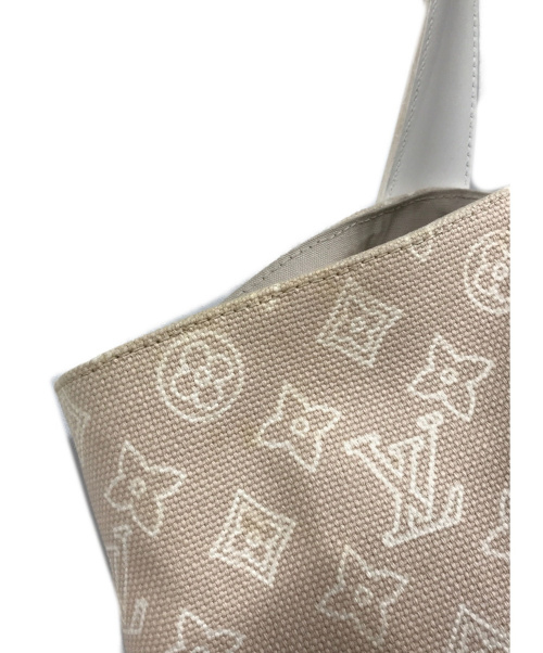 LOUIS VUITTON（ルイ ヴィトン）LOUIS VUITTON (ルイ ヴィトン) ハンドバッグ ベージュ ビーチライン M95982 MB1019の古着・服飾アイテム