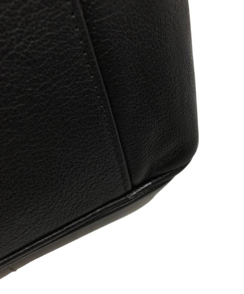 Salvatore Ferragamo（サルヴァトーレ フェラガモ）Salvatore Ferragamo (サルヴァトーレ フェラガモ) Fanya Leather Chain Handle Bag ブラックの古着・服飾アイテム