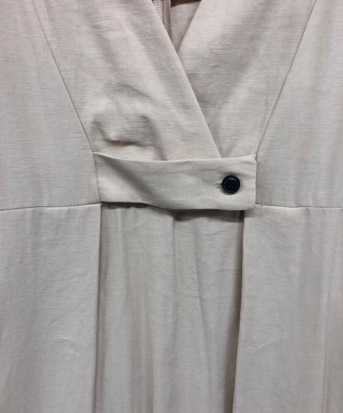 nano・universe（ナノ・ユニバース）nano・universe (ナノ・ユニバース) 変形半袖ワンピース ベージュ サイズ:36の古着・服飾アイテム