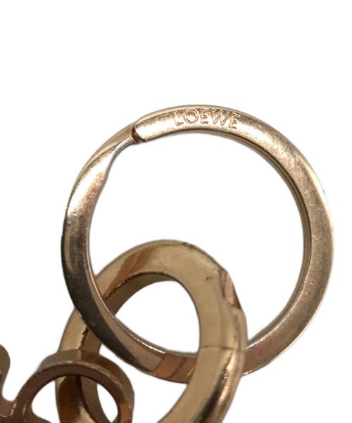 LOEWE（ロエベ）LOEWE (ロエベ) ロゴキーホルダー ピンクゴールドの古着・服飾アイテム
