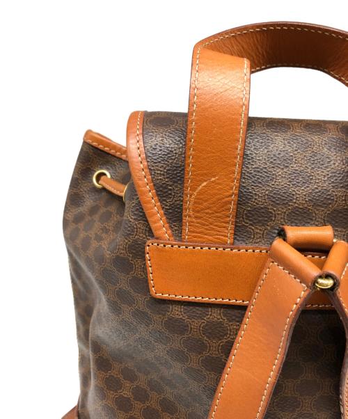 CELINE（セリーヌ）CELINE (セリーヌ) フロントベルト ロゴチャーム PVC レザー バッグパック リュック ブラウンの古着・服飾アイテム