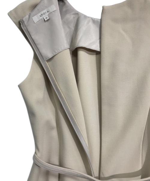 EPOCA（エポカ）EPOCA (エポカ) ノースリーブワンピース ベージュ サイズ:42の古着・服飾アイテム