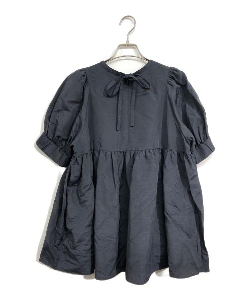 YORI（ヨリ）yori (ヨリ) ショートパフギャザーブラウス ネイビー サイズ:36の古着・服飾アイテム