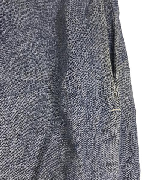 COMOLI（コモリ）COMOLI (コモリ) バックストラップパンツ スカイブルー サイズ:1の古着・服飾アイテム