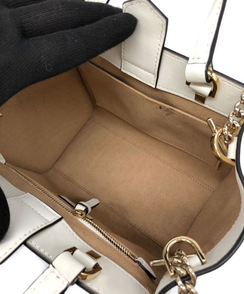 JIMMY CHOO（ジミーチュウ）JIMMY CHOO (ジミーチュウ) ホワイトレザーバレンヌトートバッグ ホワイトの古着・服飾アイテム