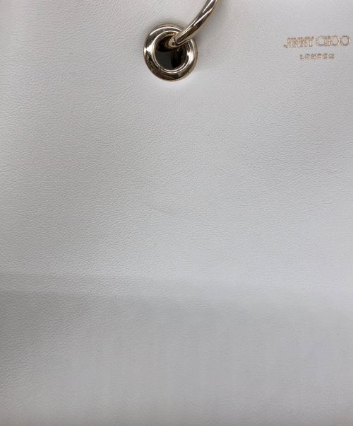 JIMMY CHOO（ジミーチュウ）JIMMY CHOO (ジミーチュウ) ボンボンスモールトートバッグ ホワイトの古着・服飾アイテム