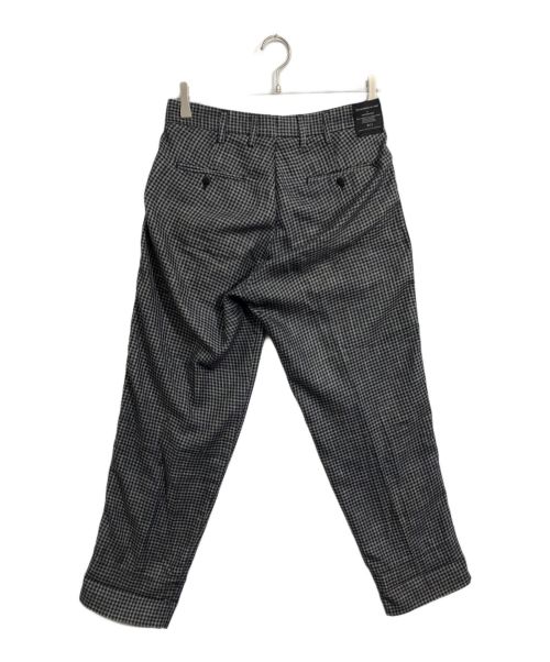 AVEC CES FRERES BY ART COMES FIRST（アヴェック セ フレール アート カムズ ファースト）AVEC CES FRERES by ART COMES FIRST (アヴェック セ フレール アート カムズ ファースト) パンツ グレー×ブラック サイズ:XSの古着・服飾アイテム