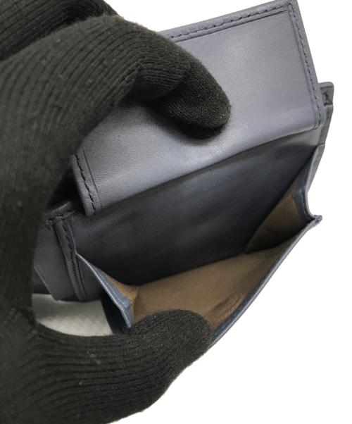 BOTTEGA VENETA（ボッテガベネタ）BOTTEGA VENETA (ボッテガベネタ) イントレチャート2つ折り財布 ブルーの古着・服飾アイテム