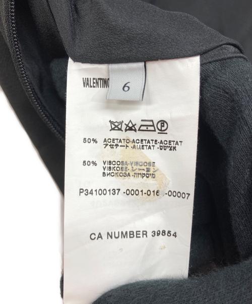 VALENTINO（ヴァレンティノ）VALENTINO (ヴァレンティノ) ノースリーブワンピース ブラック サイズ:SIZE 6の古着・服飾アイテム