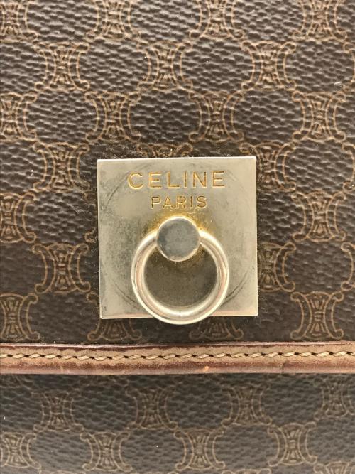 CELINE（セリーヌ）CELINE (セリーヌ) ショルダーバッグ ブラウンの古着・服飾アイテム