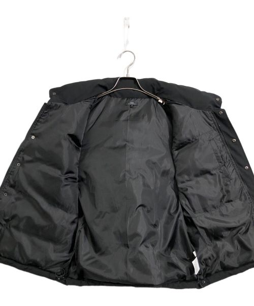 ITEMS URBAN RESEARCH（アイテムズ アーバンリサーチ）ITEMS URBAN RESEARCH (アイテムズ アーバンリサーチ) 防風機能ボリュームパデッドベスト ブラック サイズ:Mの古着・服飾アイテム