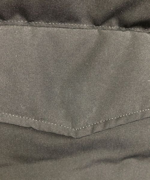 ITEMS URBAN RESEARCH（アイテムズ アーバンリサーチ）ITEMS URBAN RESEARCH (アイテムズ アーバンリサーチ) 防風機能ボリュームパデッドベスト ブラック サイズ:Mの古着・服飾アイテム