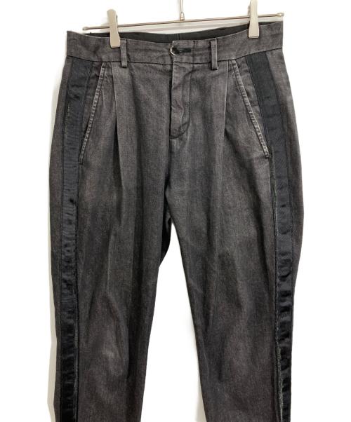 AVEC CES FRERES BY ART COMES FIRST（アヴェック セ フレール アート カムズ ファースト）AVEC CES FRERES by ART COMES FIRST (アヴェック セ フレール アート カムズ ファースト) サイドラインパンツ ブラック サイズ:なし(実寸サイズをご確認下さい)の古着・服飾アイテム