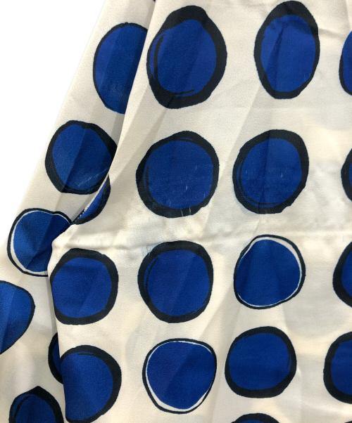 theory luxe（セオリーリュクス）theory luxe (セオリーリュクス) Classic Crepe Stand Collar Vol TP ホワイト サイズ:38の古着・服飾アイテム