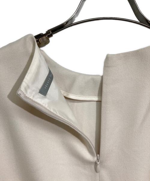 theory luxe（セオリーリュクス）theory luxe (セオリーリュクス) NEW SAXONY SUNI ベージュ サイズ:38の古着・服飾アイテム