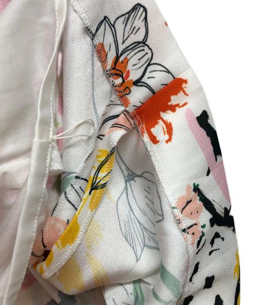 Pinky & Dianne（ピンキーアンドダイアン）Pinky & Dianne (ピンキーアンドダイアン) フェスティブフローラルプリントワンピース ホワイト サイズ:36の古着・服飾アイテム