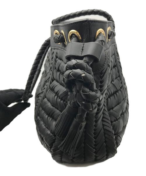 ANYA HINDMARCH（アニヤ・ハインドマーチ）ANYA HINDMARCH (アニヤハインドマーチ) レザー編み込みハンドバッグ ブラックの古着・服飾アイテム