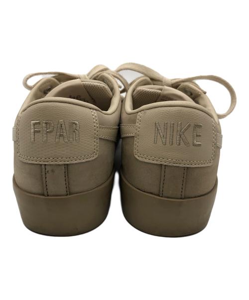 NIKE SB（ナイキエスビー）NIKE SB (ナイキエスビー) FPAR (エフピーエーアール) Blazer Low ベージュ サイズ:26の古着・服飾アイテム