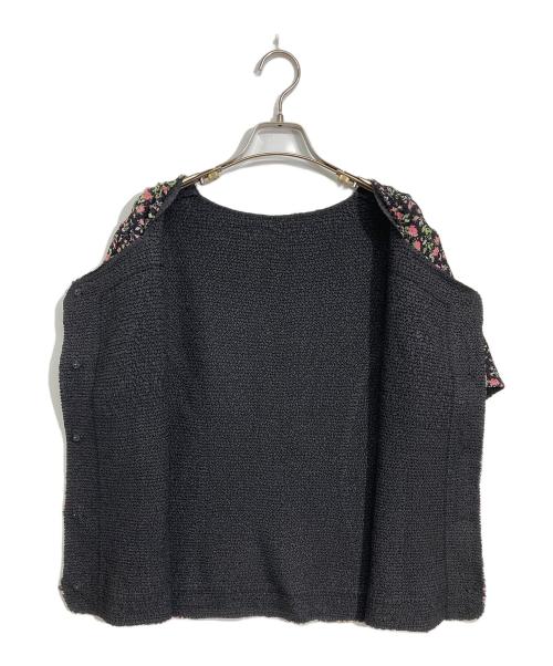 NOKO-PLEATS（ノコプリーツ）NOKO-PLEATS (ノコプリーツ) 花柄ブラウス ブラック サイズ:40の古着・服飾アイテム