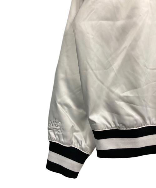 NIKE SB（ナイキエスビー）NIKE SB (ナイキエスビー) NBA ボンバー ジャケット ホワイト サイズ:XXLの古着・服飾アイテム