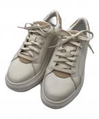 UGGアグ）の古着「ローカットスニーカー」｜ホワイト