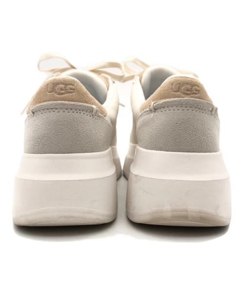 UGG（アグ）UGG (アグ) ローカットスニーカー ホワイト サイズ:24.5の古着・服飾アイテム