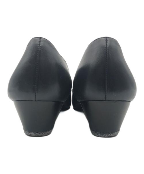 Salvatore Ferragamo（サルヴァトーレ フェラガモ）Salvatore Ferragamo (サルヴァトーレ フェラガモ) ヴァラリボンパンプス ネイビー サイズ:5 1/2の古着・服飾アイテム