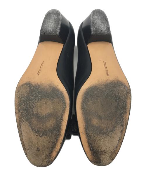 Salvatore Ferragamo（サルヴァトーレ フェラガモ）Salvatore Ferragamo (サルヴァトーレ フェラガモ) ヴァラリボンパンプス ネイビー サイズ:5 1/2の古着・服飾アイテム