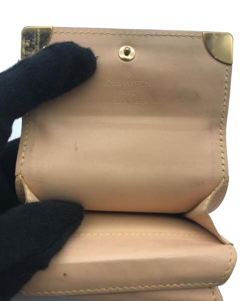 LOUIS VUITTON（ルイ ヴィトン）LOUIS VUITTON (ルイ ヴィトン) 小銭入れ ホワイトの古着・服飾アイテム