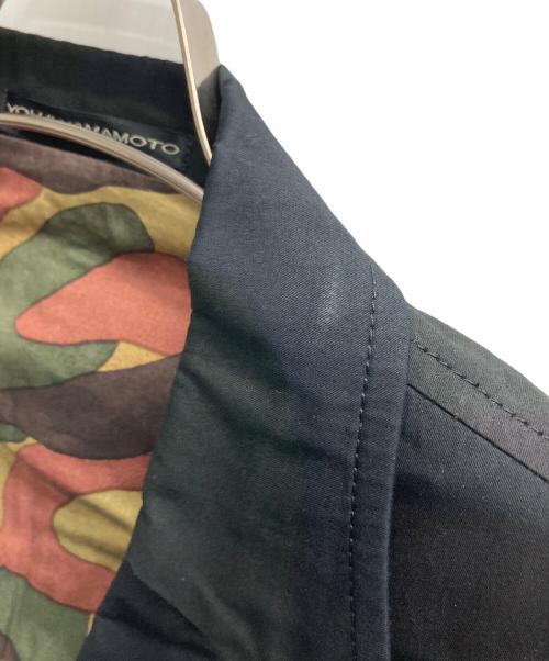YOHJI YAMAMOTO（ヨウジヤマモト）YOHJI YAMAMOTO (ヨウジヤマモト) カモフラージュ柄テーラードジャケット ブラック サイズ:Sの古着・服飾アイテム