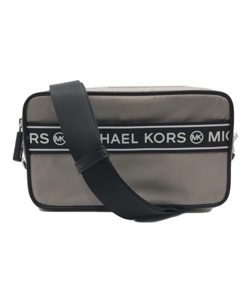 MICHAEL KORS（マイケル・コース）MICHAEL KORS (マイケルコース) KENLY SMALL CAMERA XBODYの古着・服飾アイテム