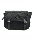 PRADAプラダ）の古着「ナイロンメッセンジャーバッグ」｜ブラック