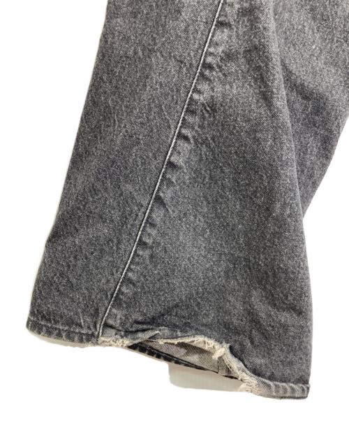 NVRFRGT（ネヴァーフォーゲット）NVRFRGT (ネヴァーフォーゲット) 3D Twisted Wide Leg Jeans ブラック サイズ:1の古着・服飾アイテム