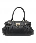 Salvatore Ferragamoサルヴァトーレ フェラガモ）の古着「マリッサガンチーニハンドバッグ」｜ブラック