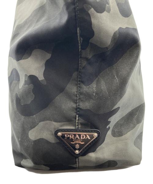 PRADA（プラダ）PRADA (プラダ) カモフラ柄トートバッグ グリーン×ブラックの古着・服飾アイテム