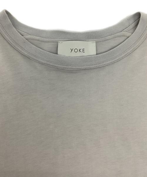 YOKE（ヨーク）YOKE (ヨーク) 半袖カットソー グレー サイズ:Sの古着・服飾アイテム