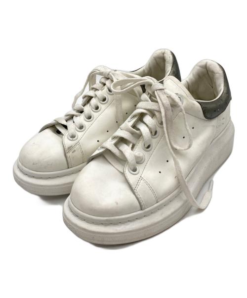 ALEXANDER McQUEEN（アレキサンダーマックイーン）ALEXANDER McQUEEN (アレキサンダーマックイーン) オーバーサイズドスニーカー ホワイト サイズ:35の古着・服飾アイテム