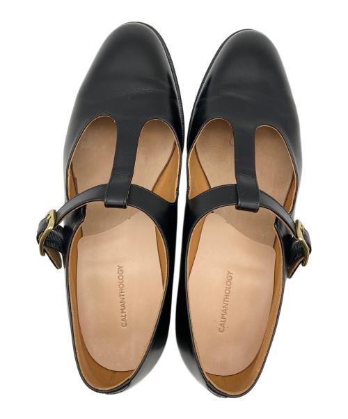 CALMANTHOLOGY（カルマンソロジー）CALMANTHOLOGY (カルマンソロジー) T.STRAP SHOE ブラック サイズ:UK8の古着・服飾アイテム