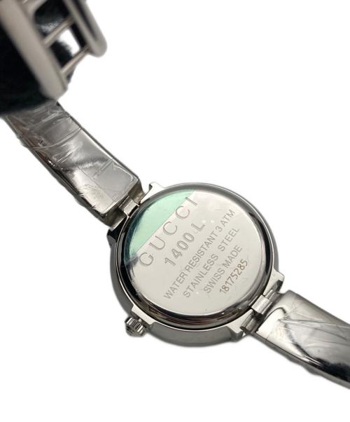 GUCCI（グッチ）GUCCI (グッチ) バングルウォッチの古着・服飾アイテム