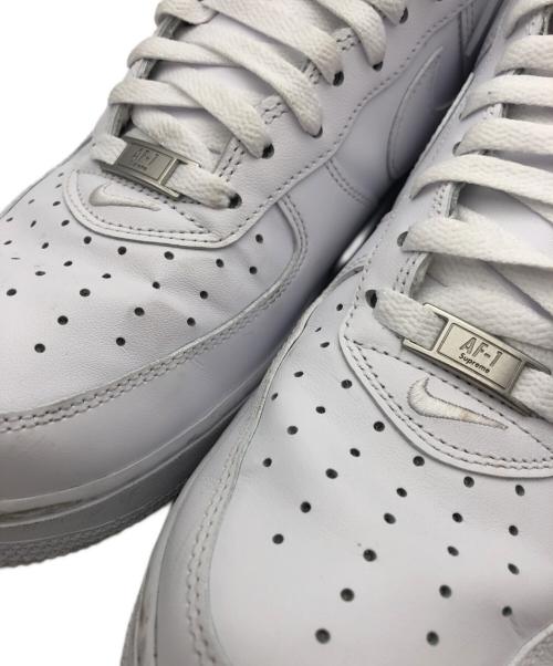 NIKE（ナイキ）NIKE (ナイキ) SUPREME (シュプリーム) スニーカー ホワイト サイズ:27.5cmの古着・服飾アイテム