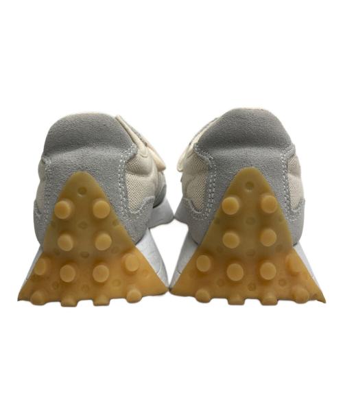 NEW BALANCE（ニューバランス）NEW BALANCE (ニューバランス) WS327UND ベージュ サイズ:24.5cmの古着・服飾アイテム