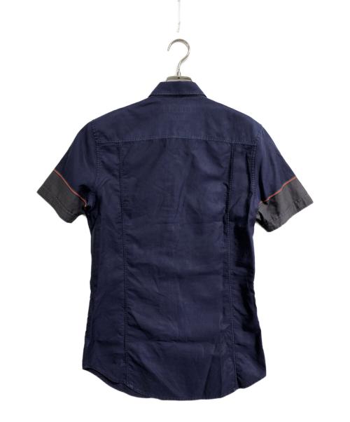 GUCCI（グッチ）GUCCI (グッチ) ダブルポケット半袖シャツ ネイビー サイズ:38/15の古着・服飾アイテム